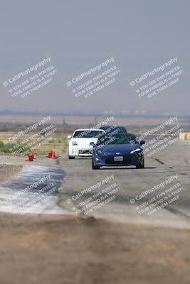 media/Sep-20-2025-Extreme Speed (Sat) [[1fcc23683c]]/Orange (Mid Intermediate)/Session 2 (Sunrise)/